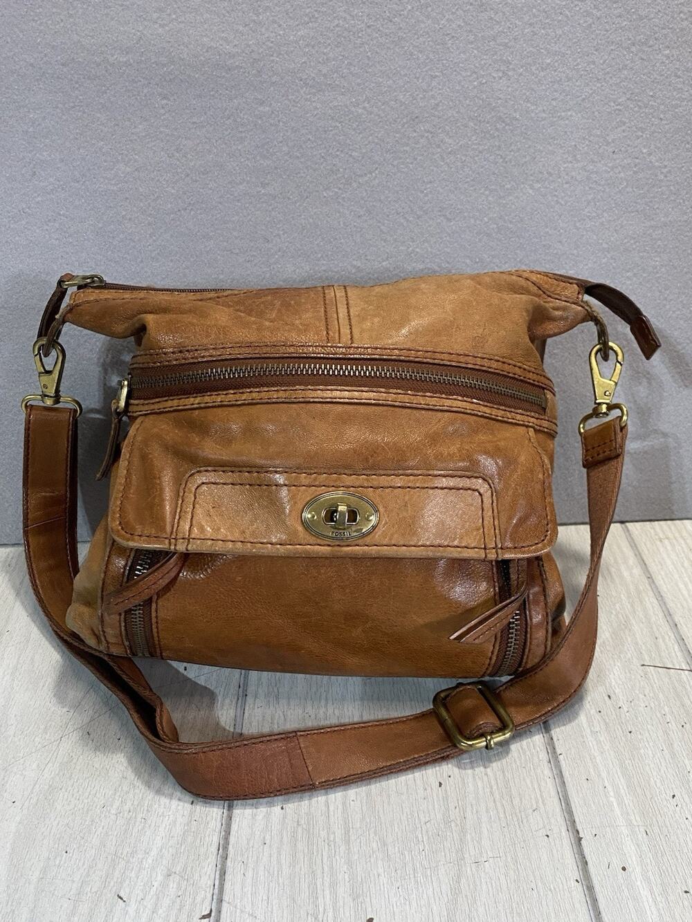 Fossil Vintage Crossbody Shoulder Bag Brown Distressed